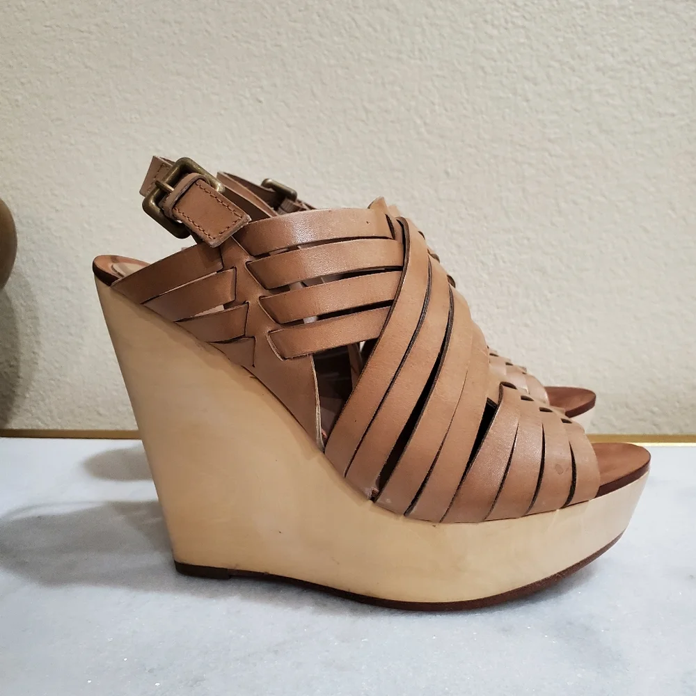 ASH Oman Leather Wood Platforms